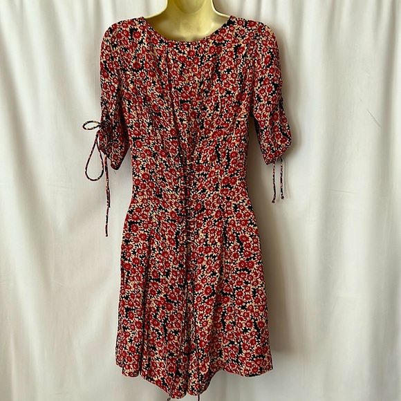 Free People NWT Super Cute Boho Red/Black Floral Dress ** Size S** 🌸🌸 - Picture 2 of 7